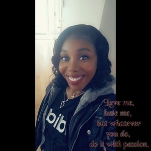 Meet your Posher, Sistah